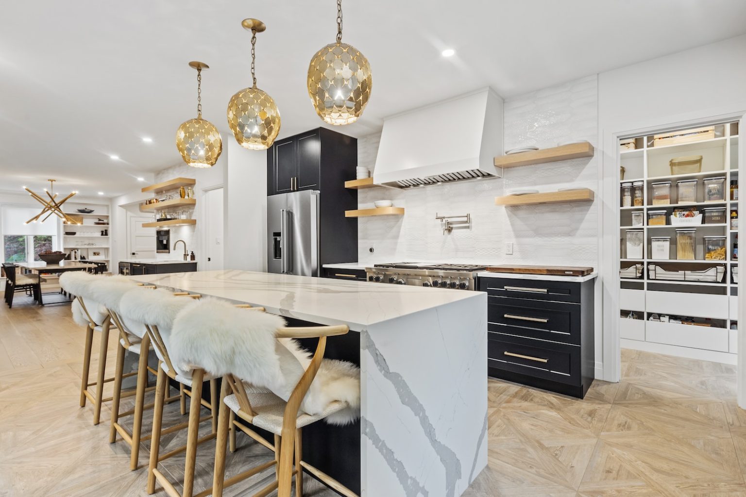 The Best Kitchen Wall Color Ideas with White Cabinets