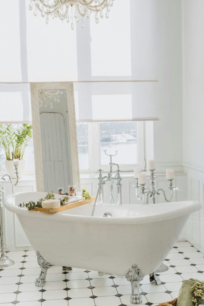 low maintenance bathroom unsp (3)