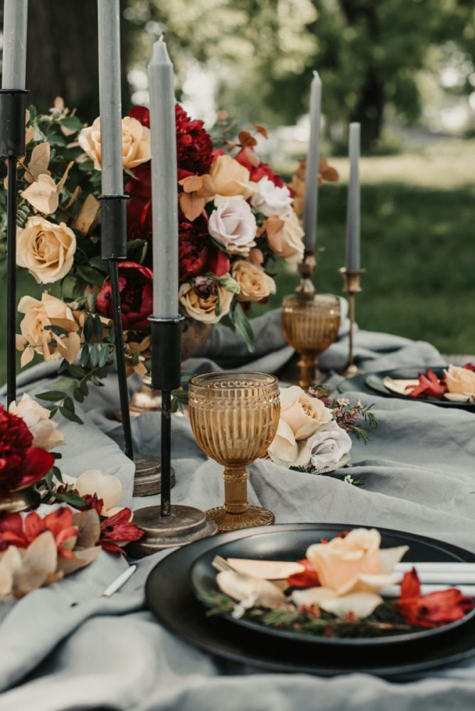 thanksgiving table candles