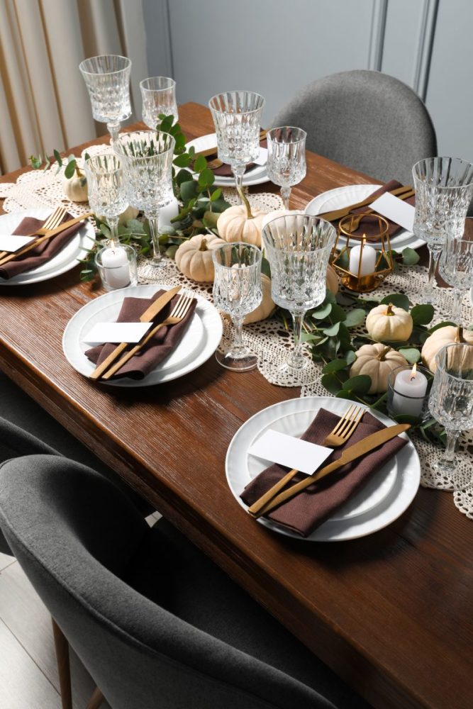 thanksgiving table organic modern