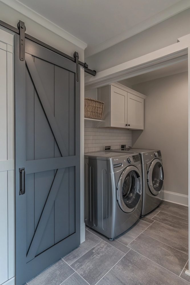 laundry room decor ideas barndoor