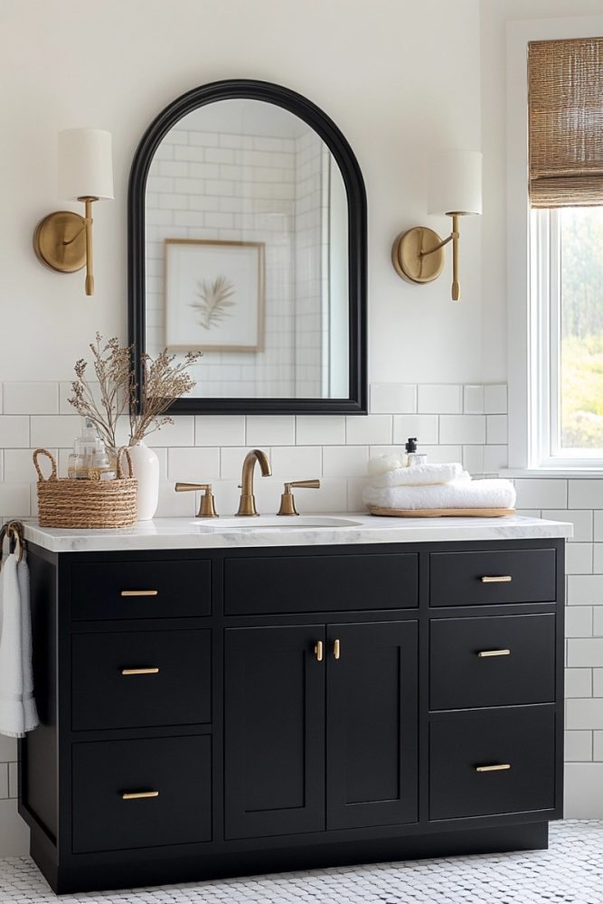 black and white bathroom ideas marble veining