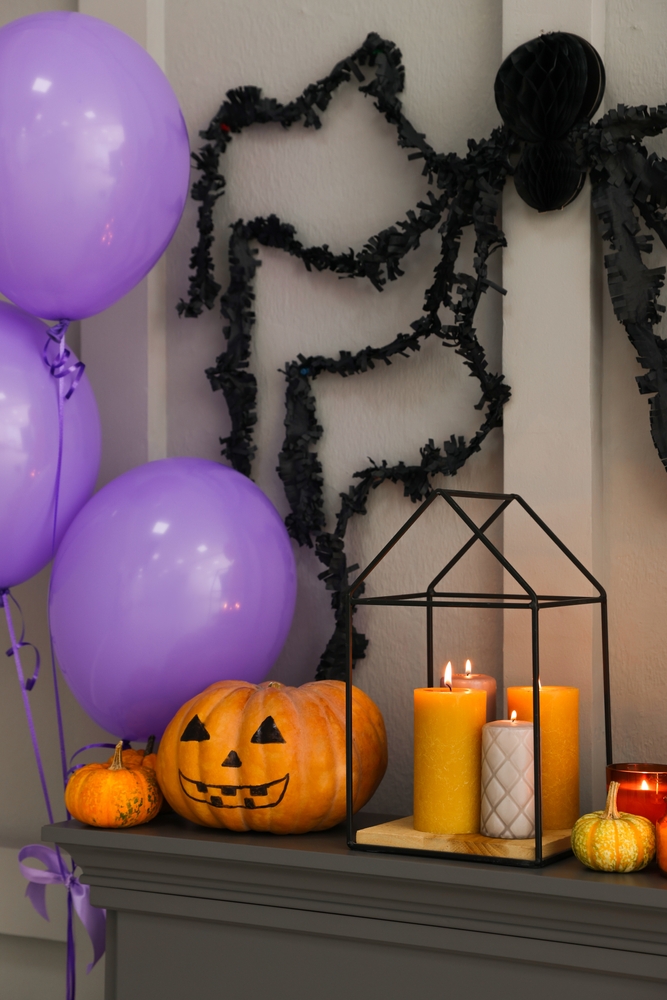 Different,Halloween,Decor,On,Fireplace,In,Room.,Festive,Interior