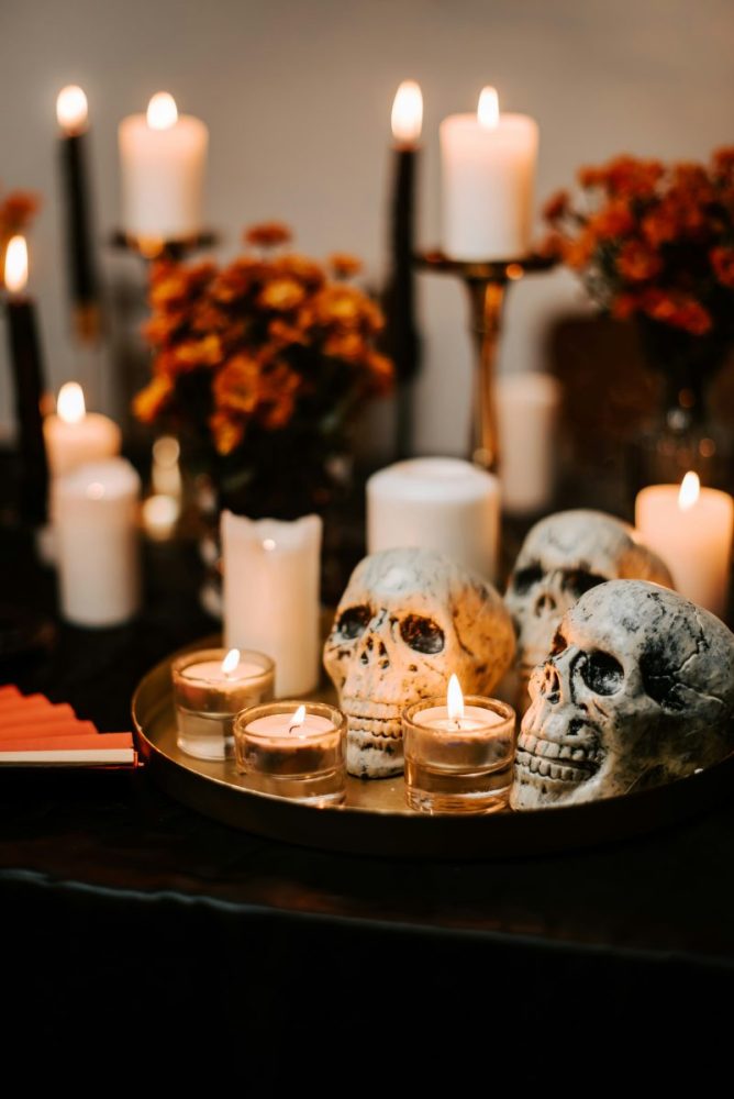 NEUTRAL HALLOWEEN DECOR (3)