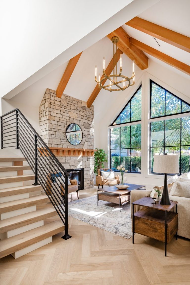 12 Modern Farmhouse Living Room Inspo You Need to See