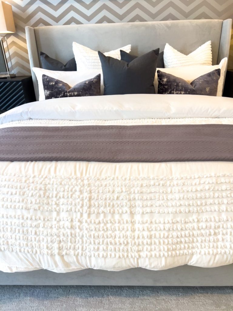 25 Stunning Chevron Accent Wall Ideas That Will Transform Any Room