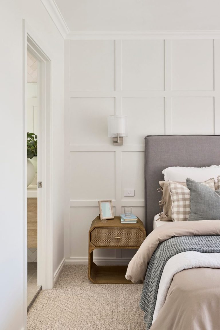 15 Designer-Approved Wood Trim Accent Wall Ideas for Small Bedrooms