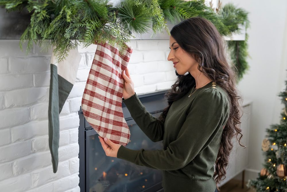 12 Buffalo Plaid Christmas Decor Ideas for a Cozy Holiday Home